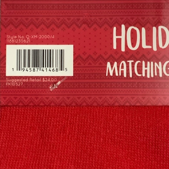 Holiday Family Socks 4 Pack Matching Christmas Set Santa Mrs Clause and 2 Elves - Picture 10 of 15